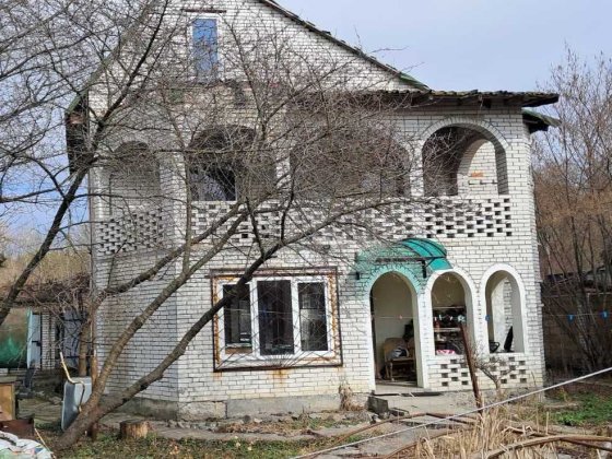 Присадибна ділянка з будинком Таценки