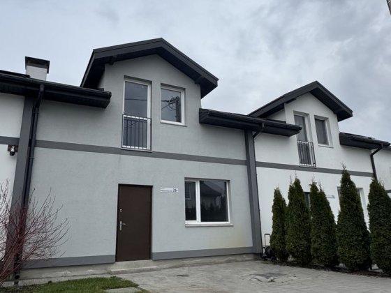 Продаж! Готовий до ремонту ТАУНХАУС біля Києва -с.Тарасівка Тарасовка