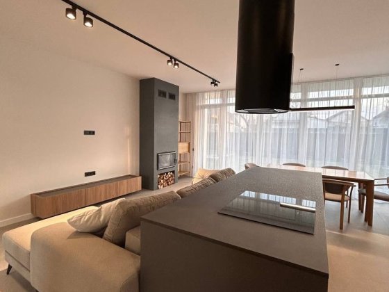 Сучасний будинок з меблями! Тарасівка/12 км Київ Тарасівка