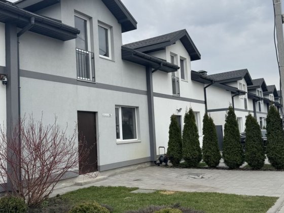 Таун-Хаус в закритому КМ Тарасівка