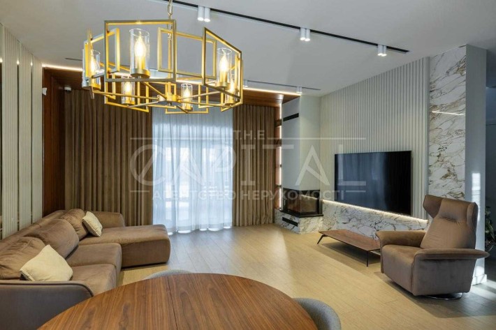 Продажа дома 5к / 160 м2 / Хотов Чабаны / Метро Теремки - фото 1