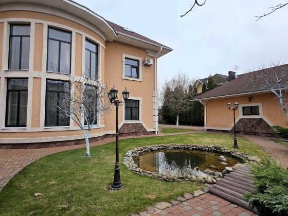 Продаж 3 поверх. будинку 380 м², 12 соток, село Чайки, Бучанський р-н Чайки