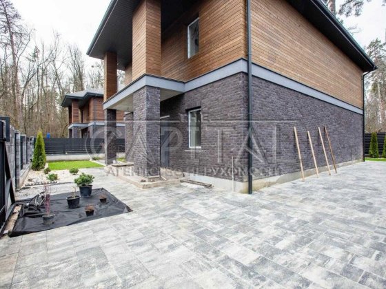 Продаж будинку Чайки Чайки