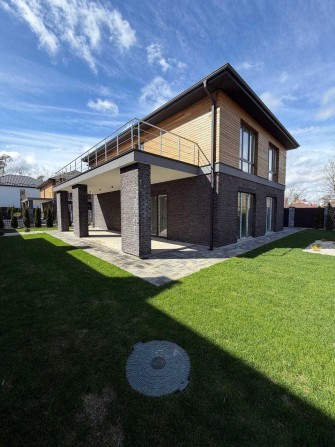 Сучасний і якісний будинок 180 м², 4,5 сотки у закритому КМ, ГАЗ, ліс, Чайки - 320000уо - фото 1