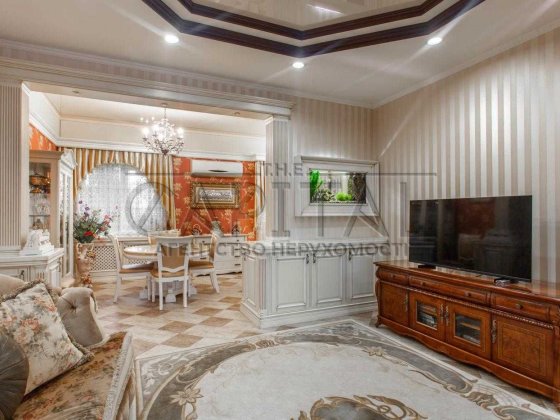 Продаж тауна Чайки / автономний / є сон панелі / повна комплект. 214м2 Чайки