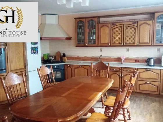 Продам просторий двоповерховий будинок. Бережинка. Бережинка