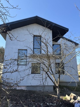 Будинок у Винниках гарна локація, мальовнича природа - фото 1