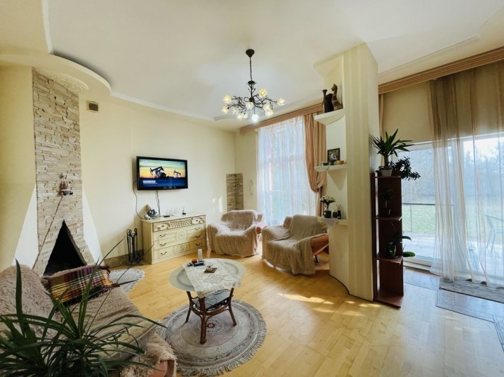 Продаж будинку, ділянка 6 сот, Солонка! - фото 1