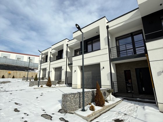 Продаж котеджів 165м2 у Солонці Солонка
