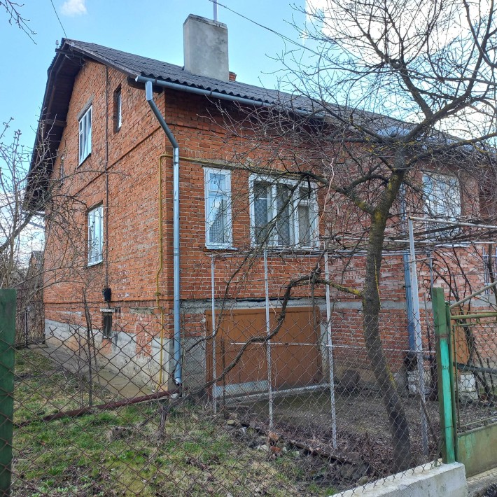 Продам житловий будинок м.Самбір - фото 1