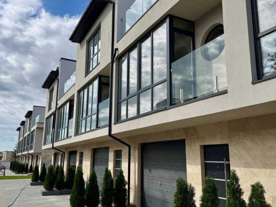 Котедж – британська якість у передмісті Львова с. Сокільники Сокільники