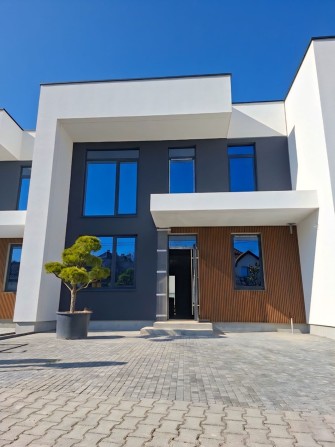 Продаж елітних котеджів у Сокільниках - фото 1