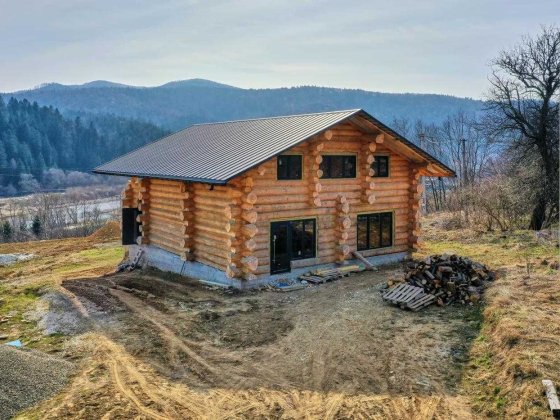 Продаж ексклюзивного будинку в горах із зрубу Східницьке ОТГ Східниця