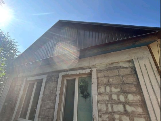 Продам будинок в центрі селища Врадіївка