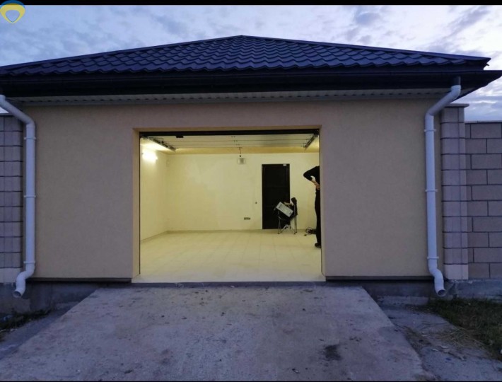 Продам  новый дом в Фонтанке - фото 1