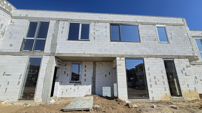 Авангард   Шикарный 2-х этажный таунхаус 90 кв.м.  Выгодная рассрочка - фото 1