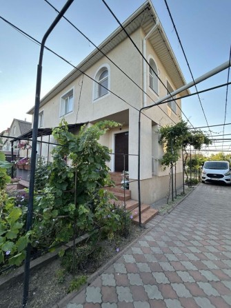 Продам дом 230 кв.м/Фонтанка/гараж/14 соток земли - фото 1