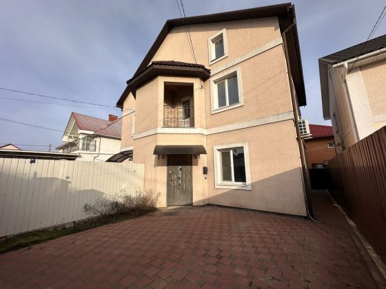 Дуплекс Червоный хутор 130 м  Участок 1.25 соток Закрытая территория Лиманка
