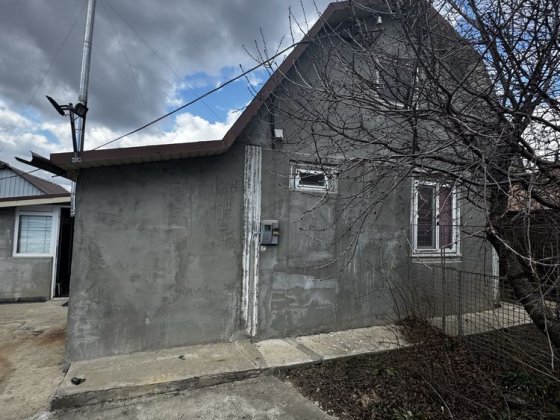Продам дачу в пригороде Черноморска Великодолинське
