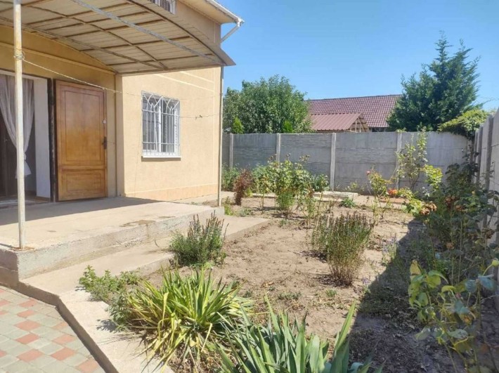 Продаж 2-рівневого будинку 168 кв.м. з ремонтом та меблями в с. Ліски. 10 соток. 125 000$ - фото 1