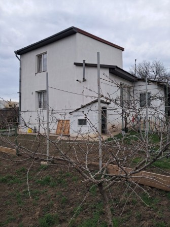 Двоповерховий будинок - фото 1