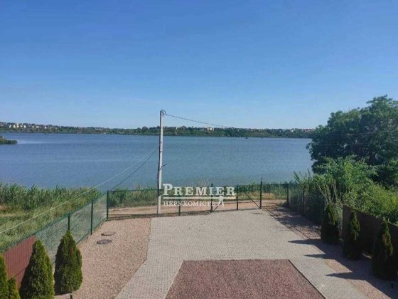 Продам 2-поверховий будинок Сухой Лиман
