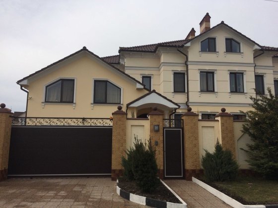 Продається будинок-дуплекс в Совіньйоні. Лиманка