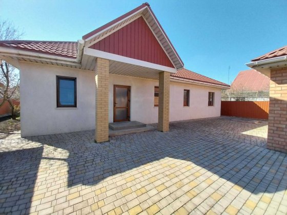В продажі будинок у с.Молодіжне , Одеськая область. Молодіжне