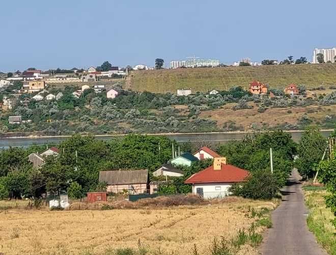 Дом в Новой Дофиновке - фото 1