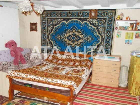 Жилой дом на большом участке с садом в городе Беляевка. Біляївка