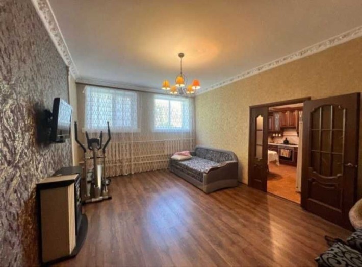 Продам дом в Великом Дальнике. - фото 1