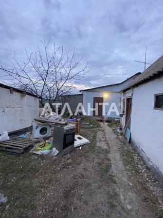 Часть дома в центре  с. Красносёлка - фото 1