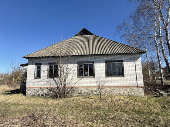 Будинок  с.Котельва Пол.обл Котельва