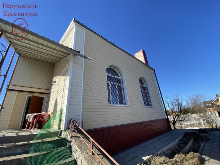 Продаж компактного будинку в тихому місті. - фото 1