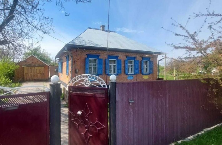 Цегляний будинок в Градизьку[] - фото 1