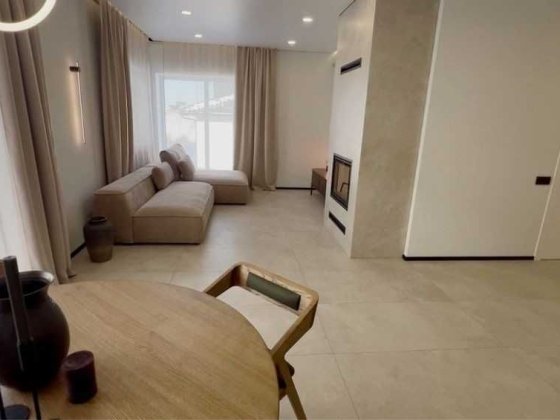 % Котедж з ремонтом і меблями Біла Криниця