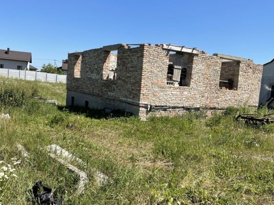 Незавершене будівництво в Білій Криниці(!) Біла Криниця