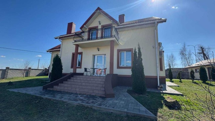 Продаж 2 поверхового будинку з гаражем і ділянкою 16сот (Біла Криниця) - фото 1