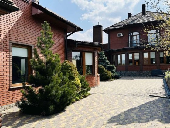 Пропонується у продаж будинок Обарів