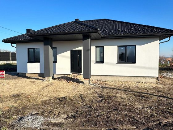 ₴ Американка в передмісті Рівного Бармаки