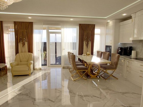 Продаж елітного котеджу Байківці Байковцы