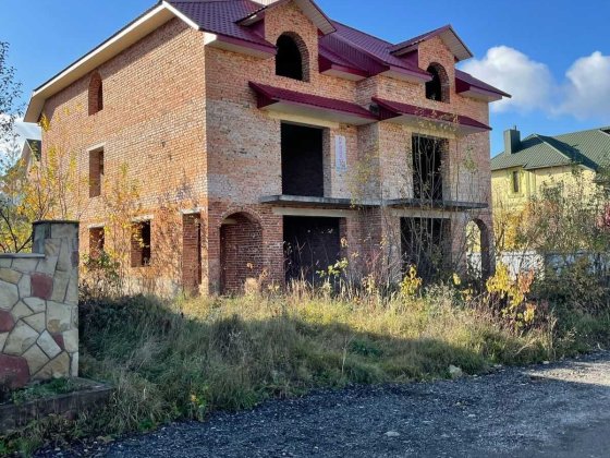 Частина будику в с. Петриків Петриків