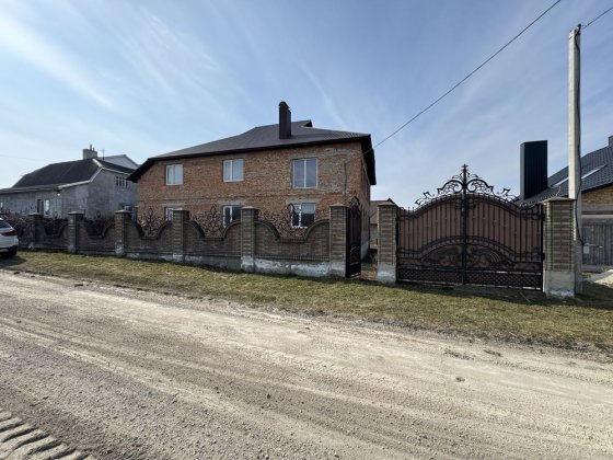 Продається будинок в Почаєв Почаїв