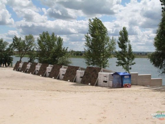 Безлюдовка.Дом возле пляжа White Beach.Место супер.Хор.Цена. Безлюдовка