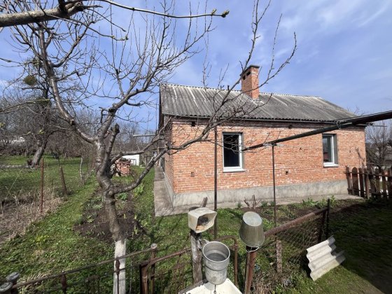 Пррдаж будинку. Лісові Гринівці. Лесные Гриновцы