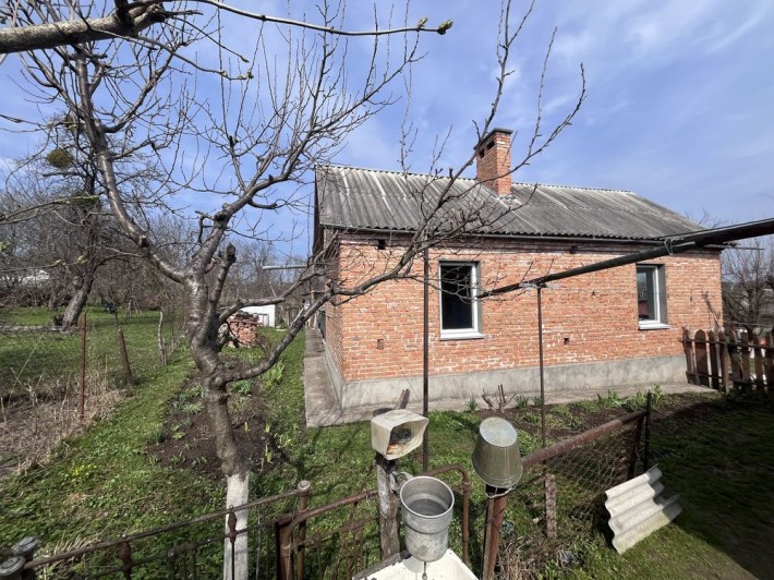 Пррдаж будинку. Лісові Гринівці. - фото 1