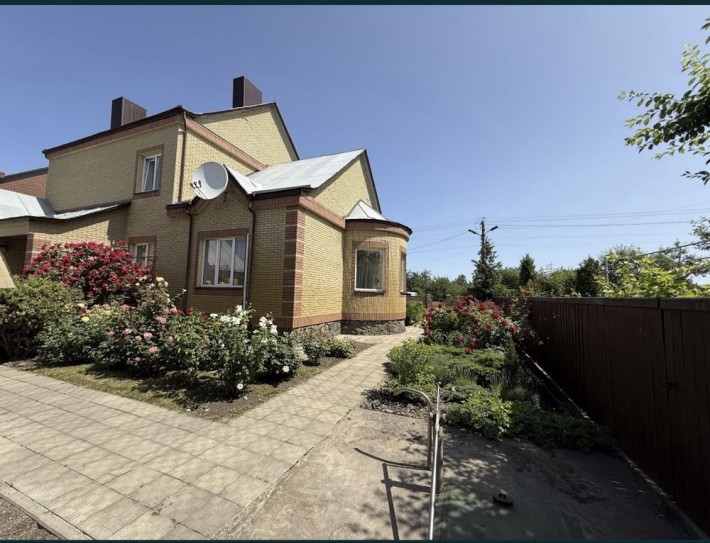 Будинок з ремонтом та меблями Слобода - фото 1