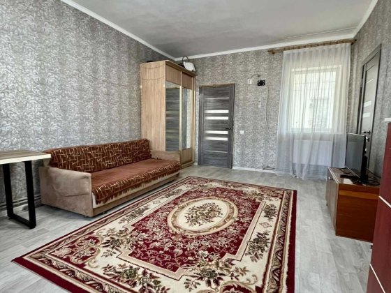 Продаж затишного будинку в центрі села Руська Поляна. Руська Поляна