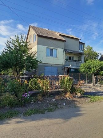 Продам/Обмін великий будинок на 1-2 кім. квартиру - фото 1