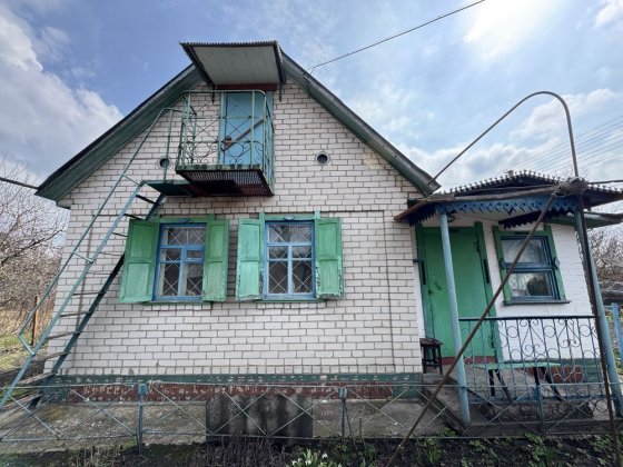 Продаж дачного будинку с. Благодатне Благодатне